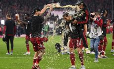 «Бавария» — «Боруссия» Д — 3:1, видео, голы, обзор игры, 23 апреля 2022, как команда Нагельсмана праздновала чемпионство