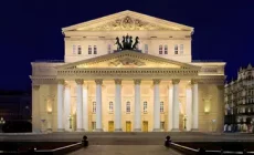 Более полторы тысячи зрителей эвакуировали из Большого театра в центре Москвы